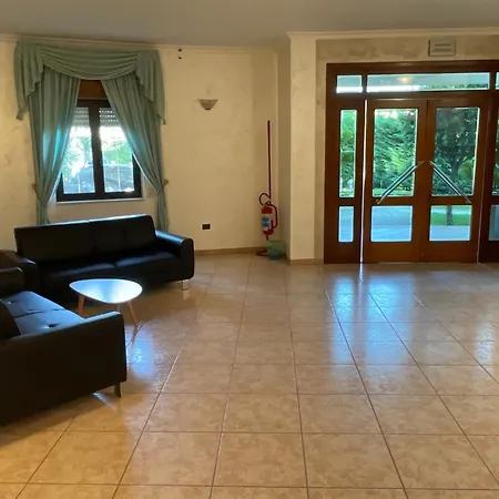 Отель Toscano 3*