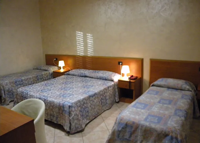 Toscano Отель 3*